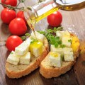 wuerfel_feta_brot